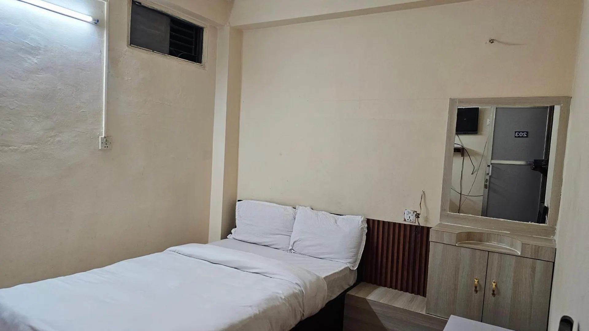 **  Hotel R Valley View And Family Restaurant Pvt Ltd Kathmandu Nepal